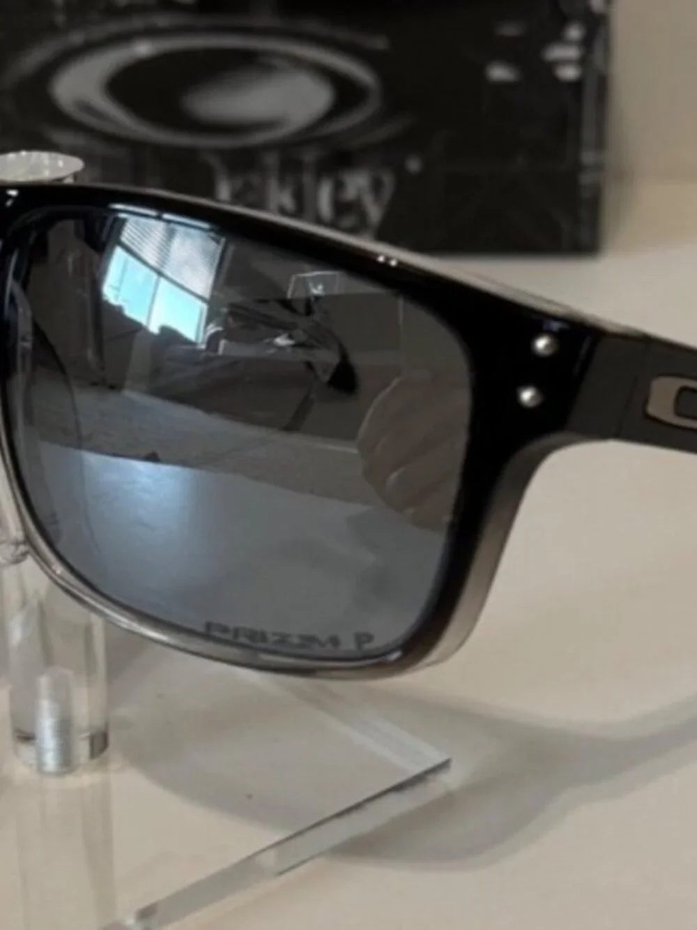 Oakley Holbrook Two Tone Polished Dark Ink Fade 9102 POLARIZED Silver - Picture 3 of 8